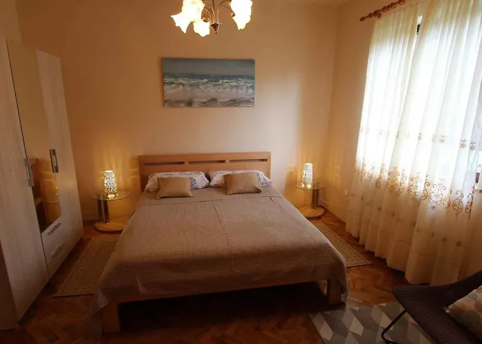 Apartment In - Insel Krk 12839